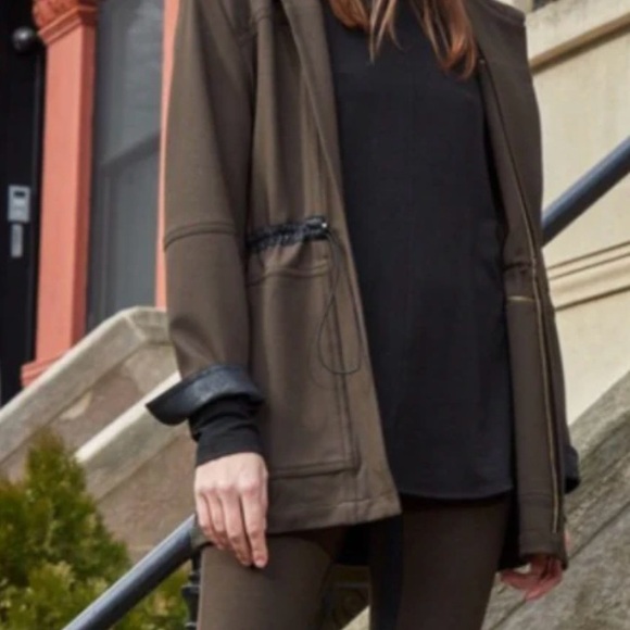 Lysee Hibernation Hooded Parka Size M - Picture 7 of 14